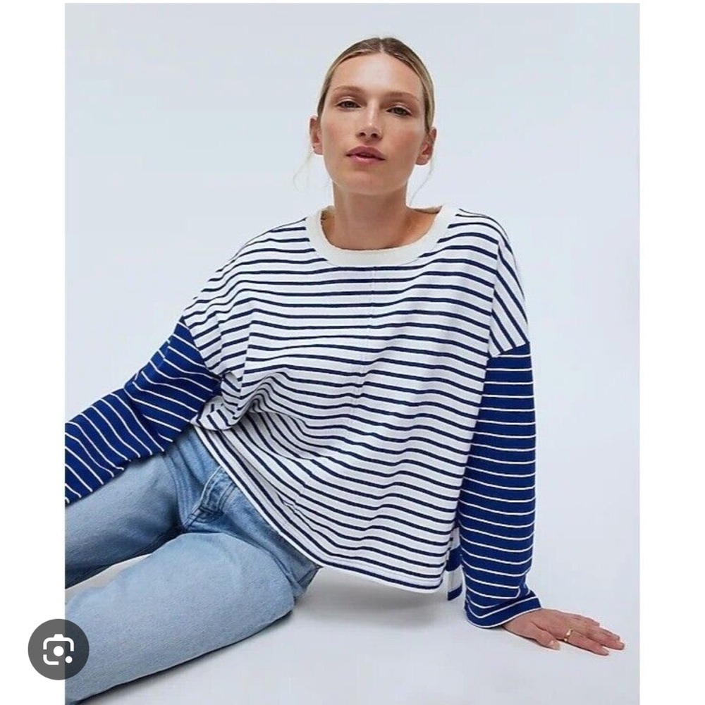 Madewell Blue and White RUGBY tee. Size XXS. Style NP832
